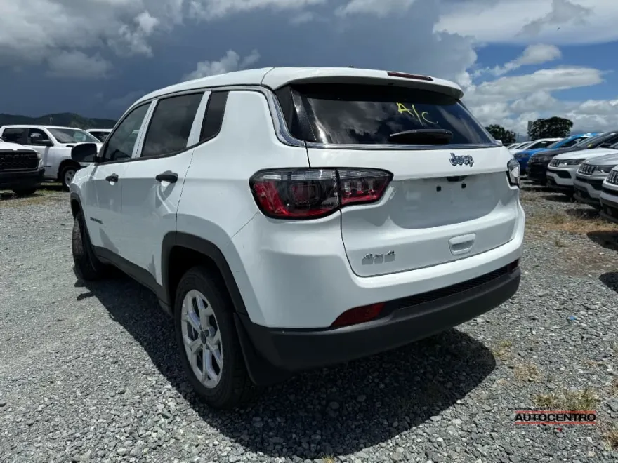 2025 Jeep Compass Sport photo 1