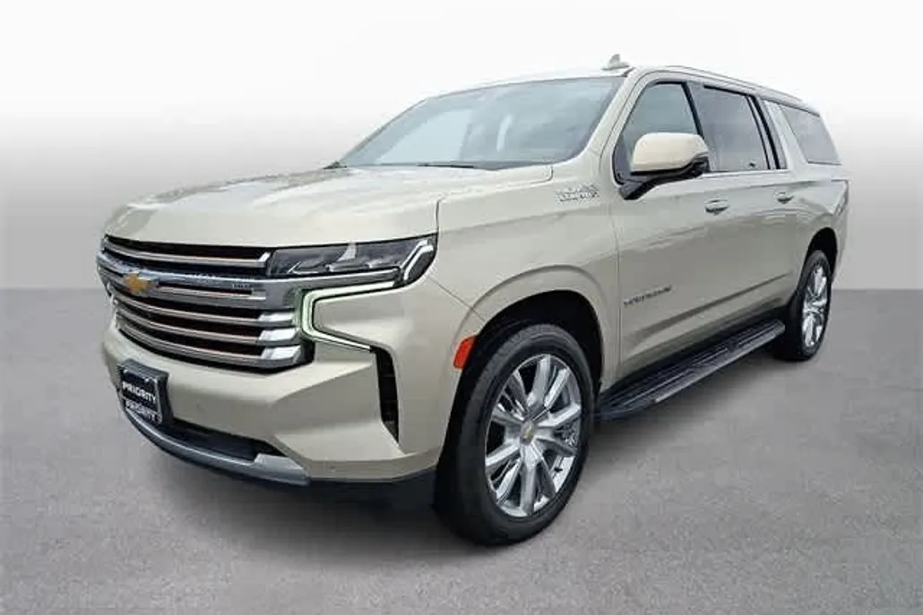 2021 Chevrolet Suburban High Country photo 1