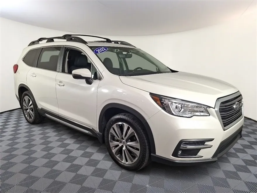 2022 Subaru Ascent Limited photo 1