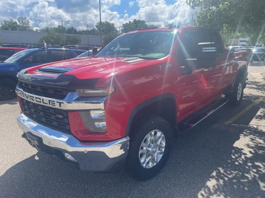 2020 Chevrolet Silverado 2500HD LT photo 1