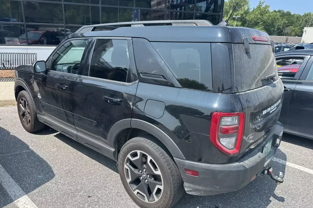2021 Ford Bronco Sport Outer Banks photo 1