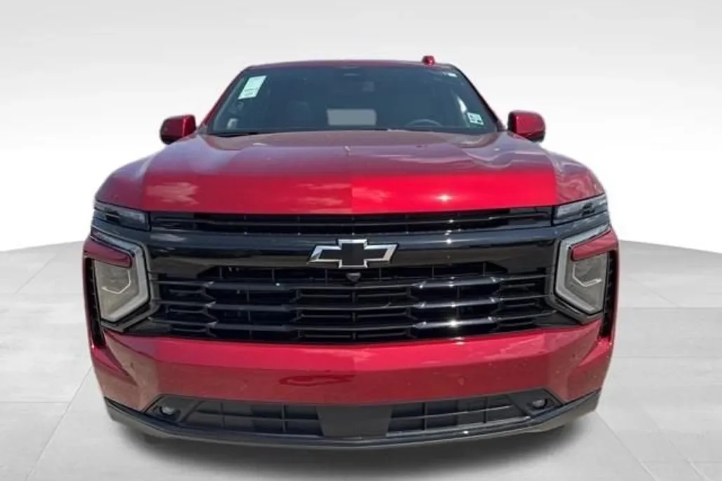 2025 Chevrolet Tahoe RST photo 1