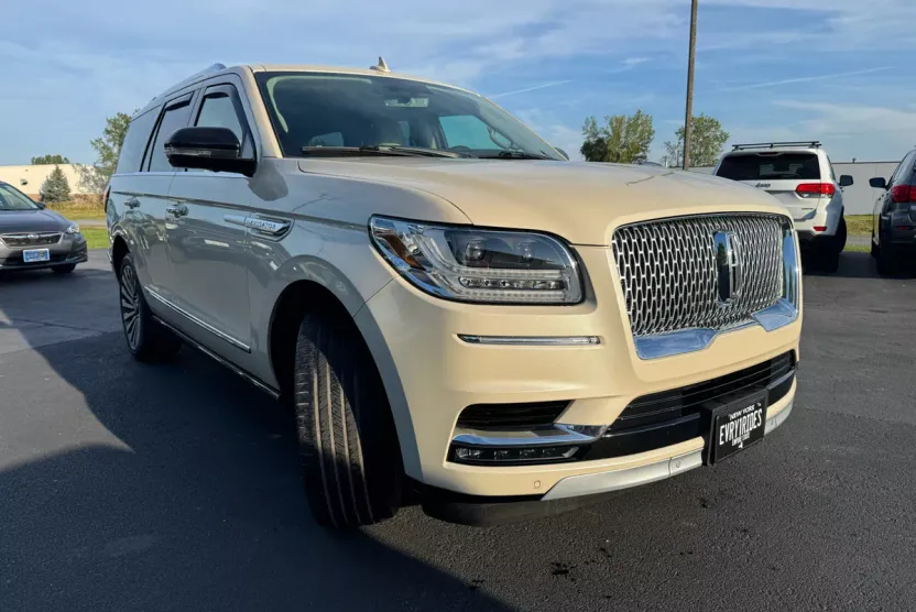 2018 Lincoln Navigator Reserve photo 1