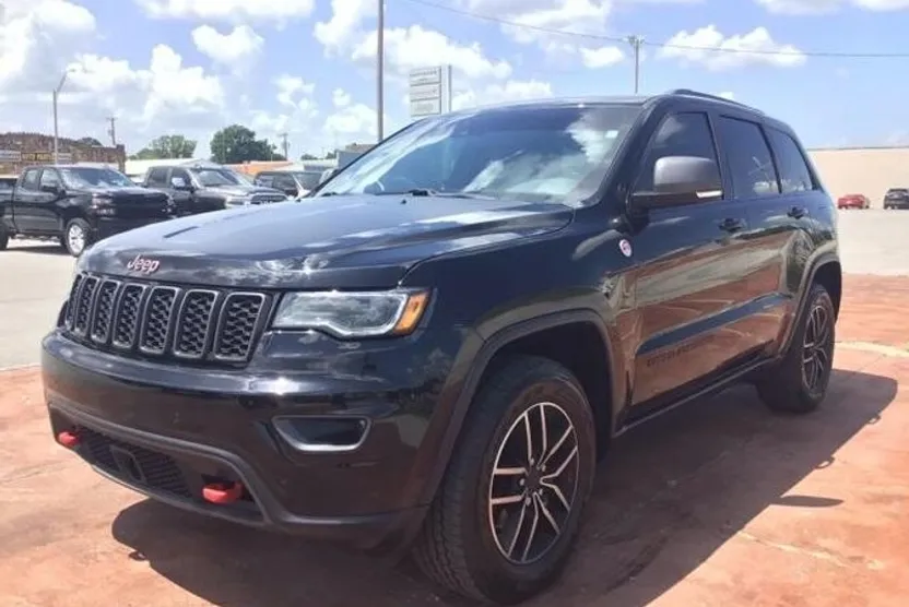2019 Jeep Grand Cherokee Trailhawk photo 1