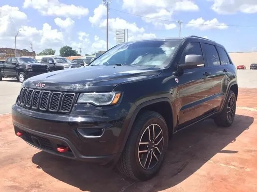 2019 Jeep Grand Cherokee Trailhawk photo 1