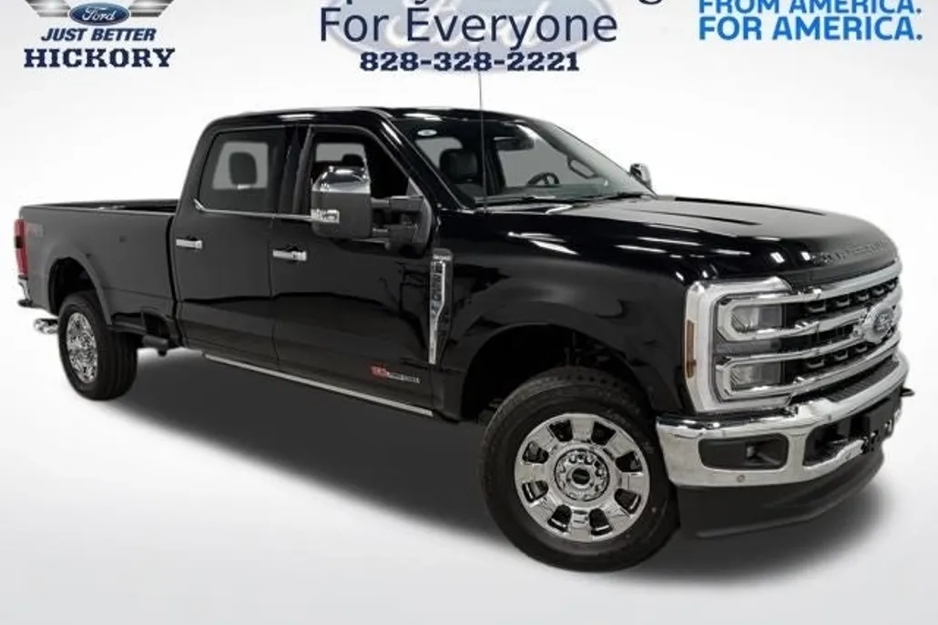 2025 Ford F-350 King Ranch photo 1