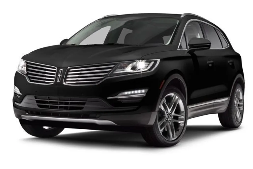 2015 Lincoln MKC Base photo 1