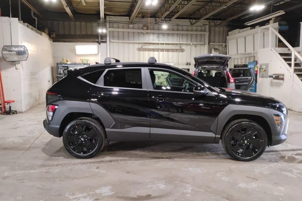 2026 Hyundai Kona SEL photo 1