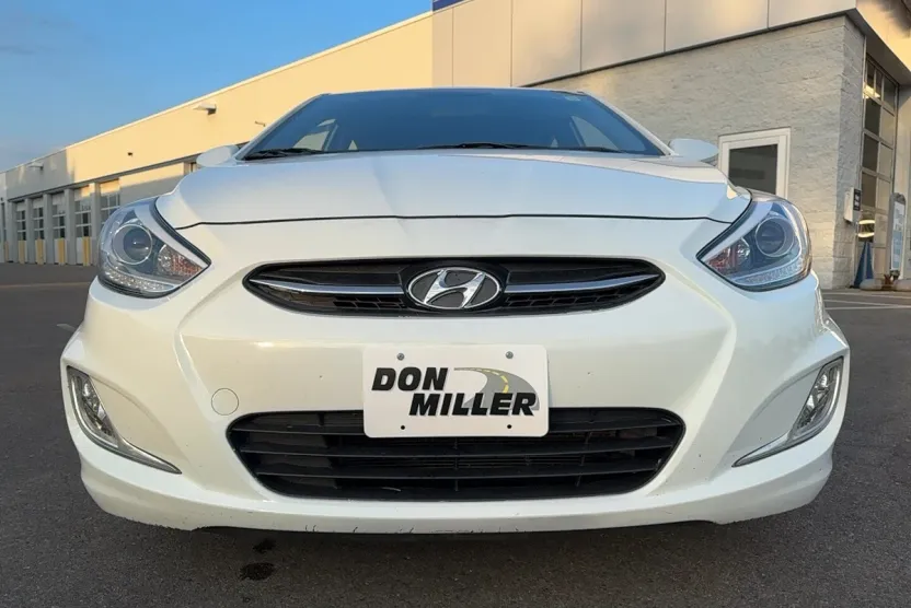 2016 Hyundai Accent Sport photo 1
