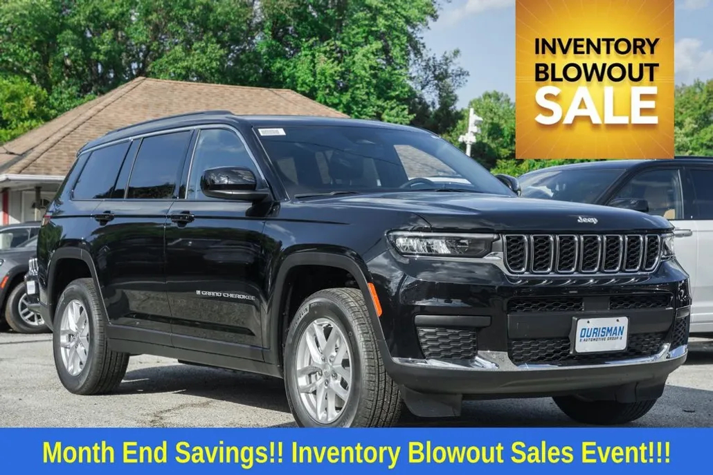 2025 Jeep Grand Cherokee Laredo photo 1