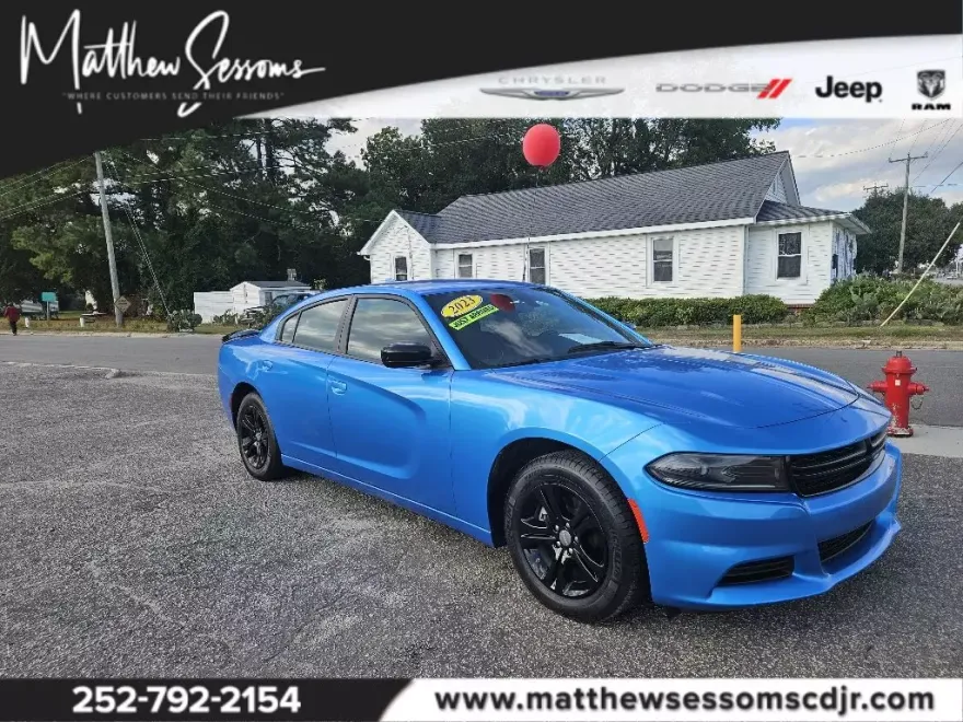 2023 Dodge Charger SXT photo 1