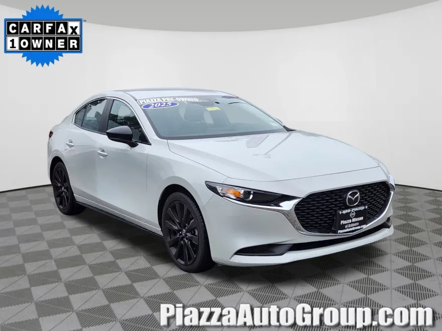 2025 Mazda Mazda3 Sedan 2.5 Select Sport photo 1