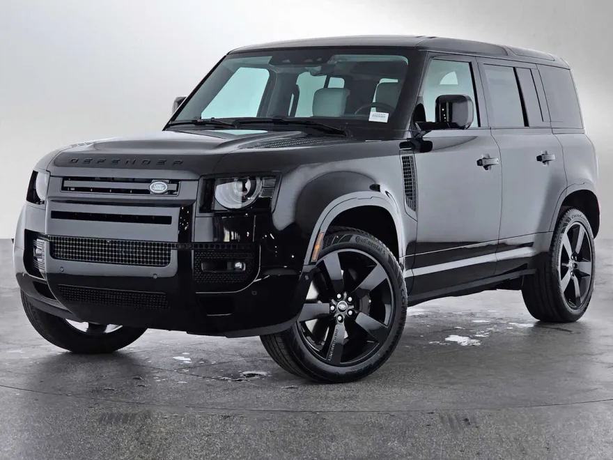 2025 Land Rover Defender 110 X-Dynamic SE photo 1