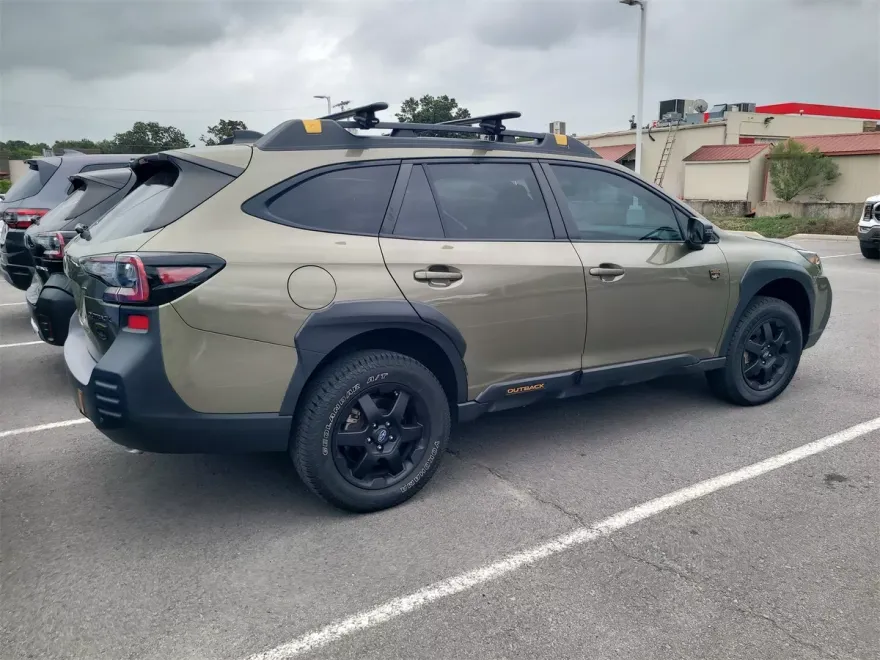 2023 Subaru Outback Wilderness photo 1