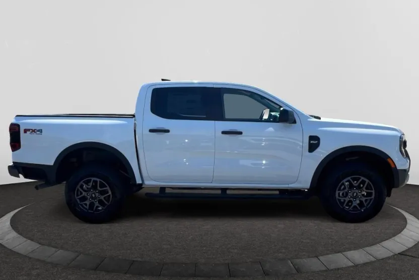 2025 Ford Ranger XLT photo 1