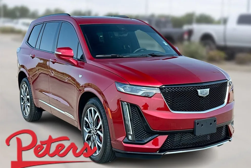 2024 Cadillac XT6 Sport photo 1