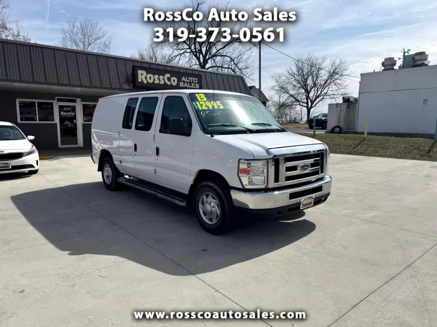 2013 Ford E-250 photo 1