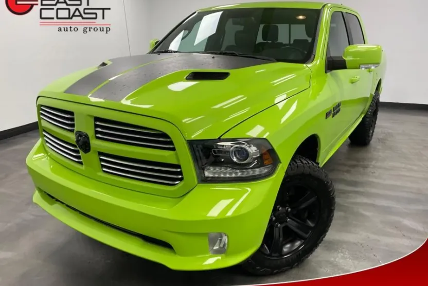 2017 Ram 1500 Sport photo 1