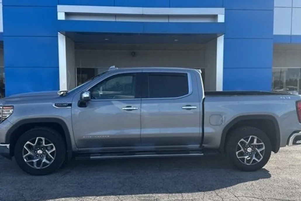2023 Gmc Sierra 1500 SLT photo 1