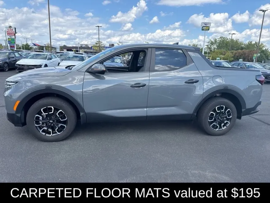 2022 Hyundai Santa Cruz SEL photo 1