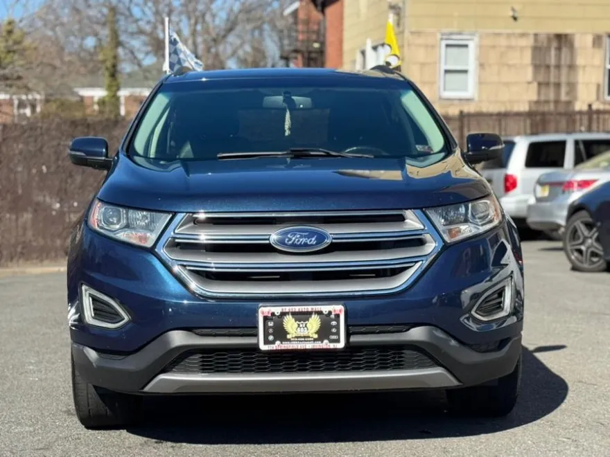 2017 Ford Edge SEL photo 1