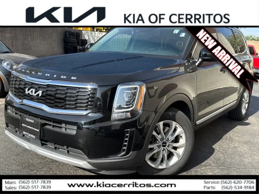 2022 Kia Telluride LX photo 1