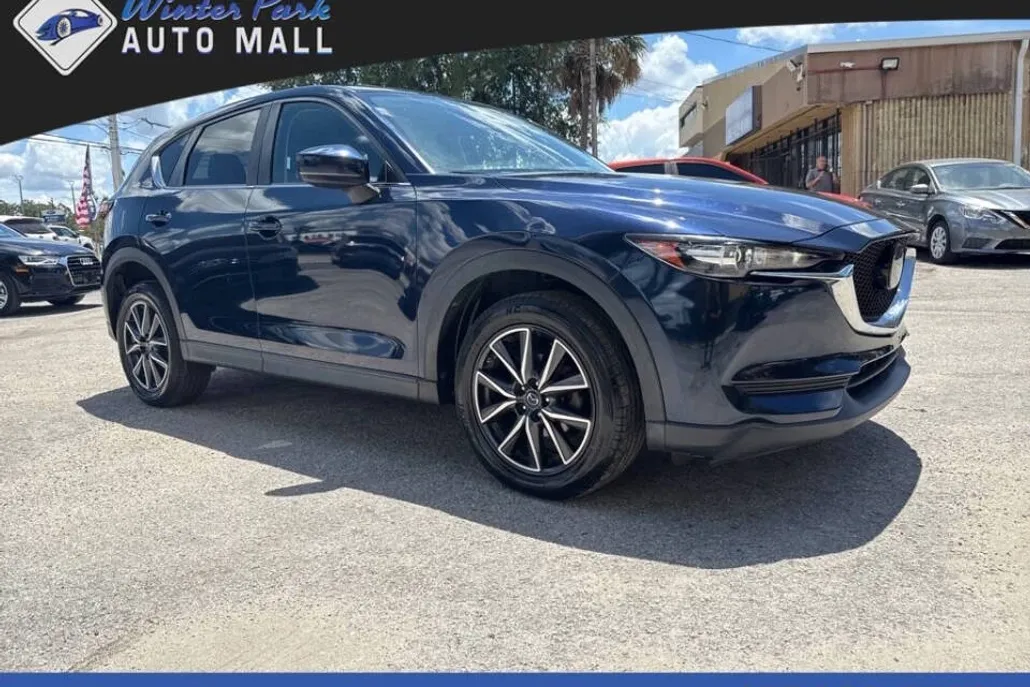 2018 Mazda CX-5 Touring photo 1
