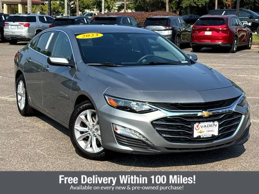 2023 Chevrolet Malibu 1LT photo 1