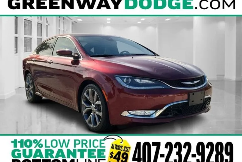 2015 Chrysler 200 C photo 1