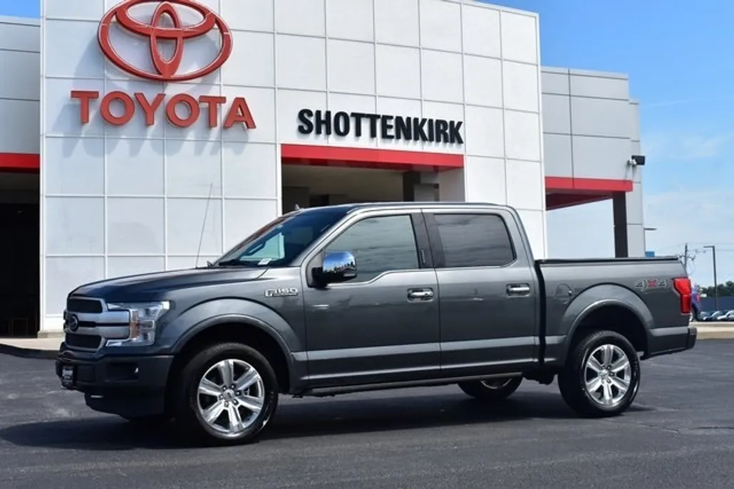 2020 Ford F-150 Platinum photo 1