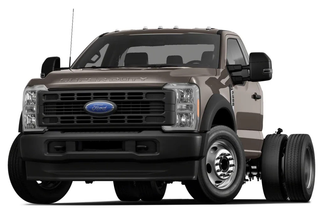 2023 Ford F-600 photo 1
