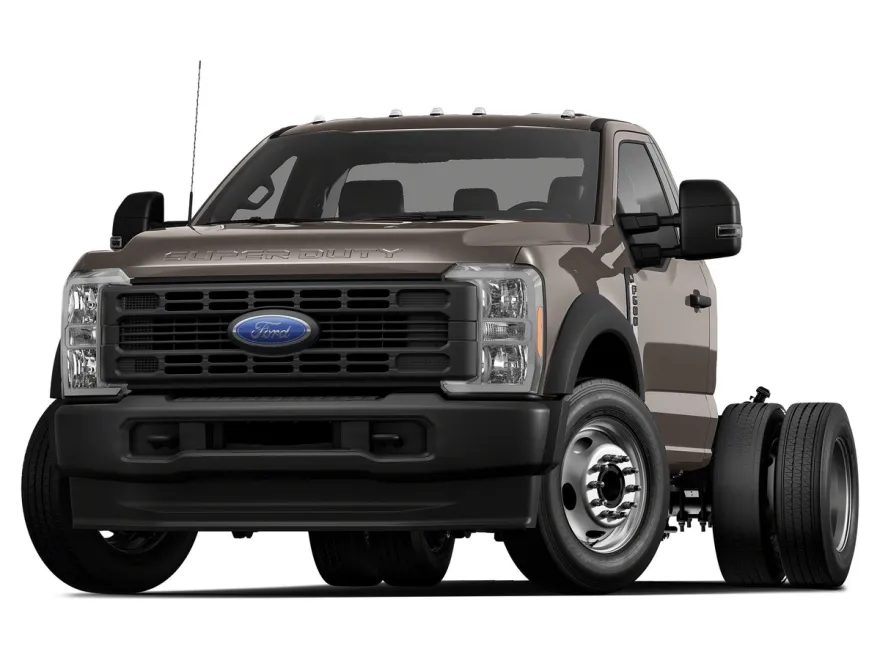 2023 Ford F-600 photo 1