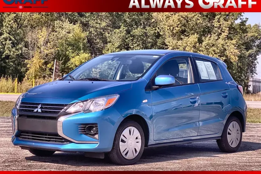 2024 Mitsubishi Mirage ES photo 1