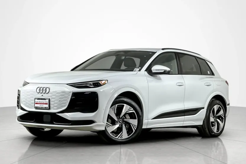 2025 Audi Q6 E-tron Premium photo 1
