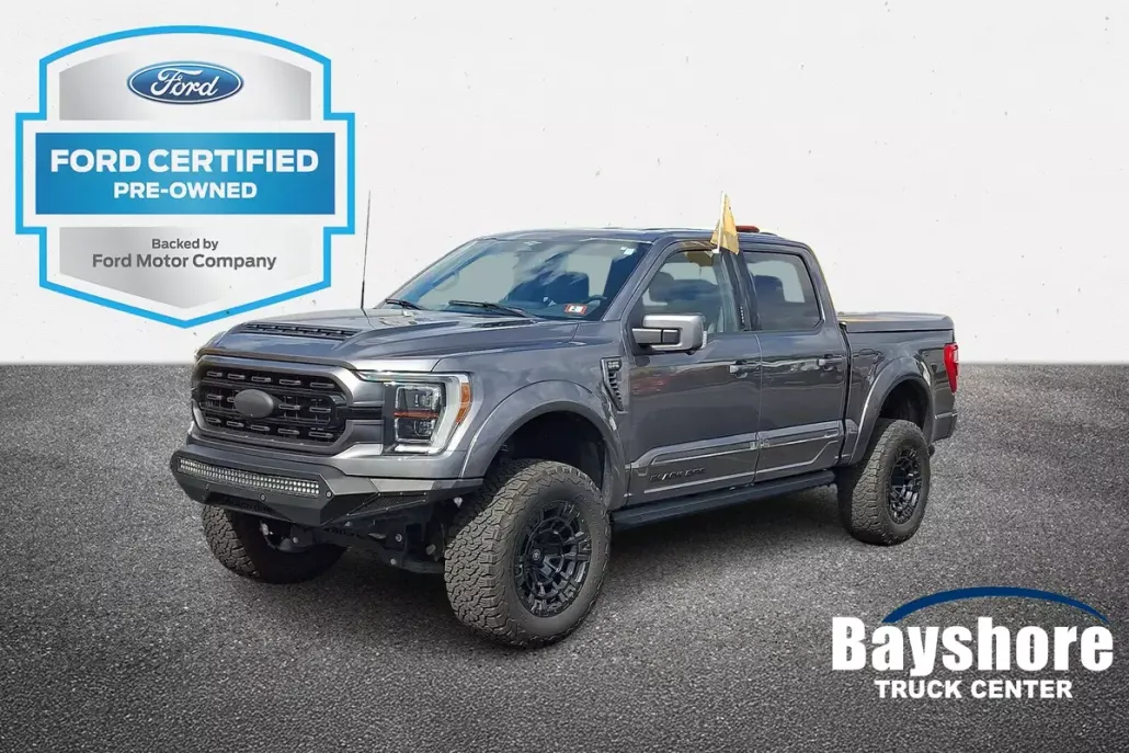 2023 Ford F-150 Lariat photo 1