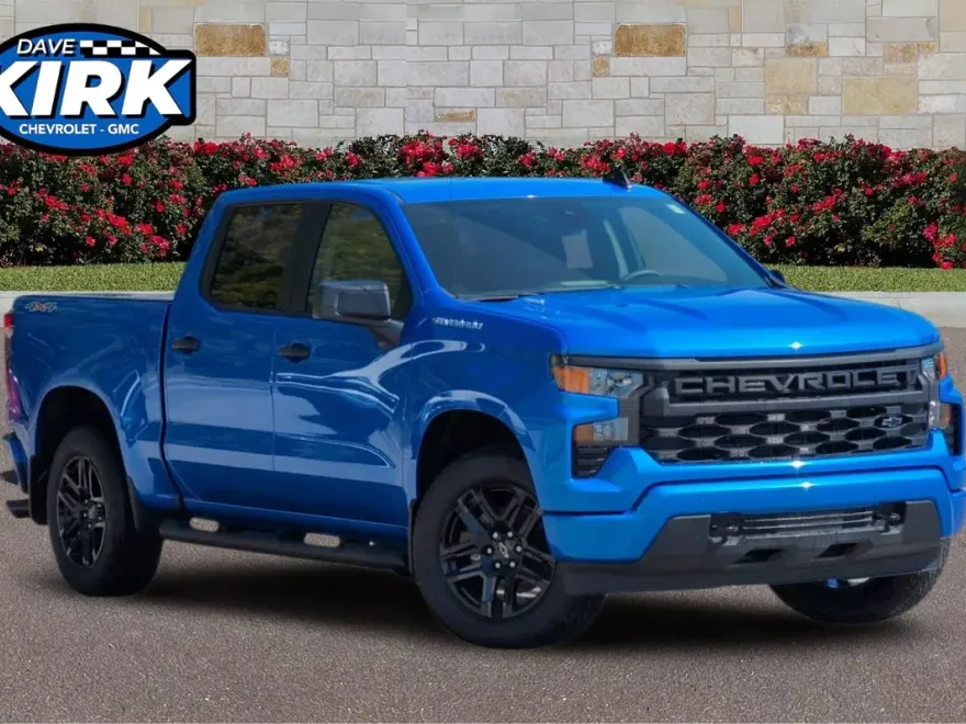 2026 Chevrolet Silverado 1500 Custom photo 1