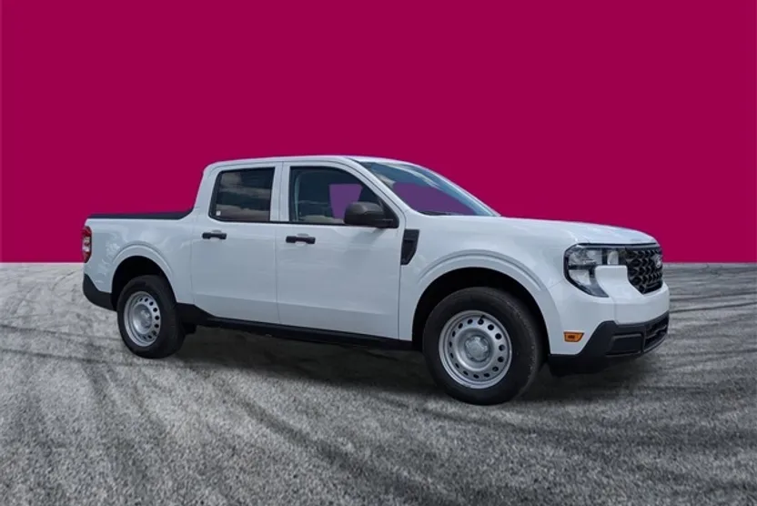 2025 Ford Maverick XL photo 1