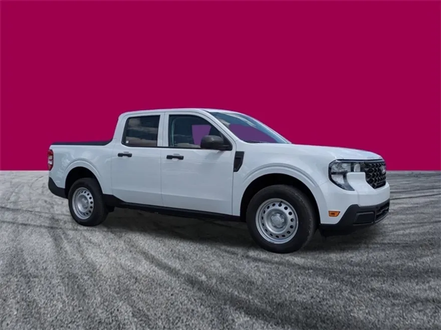 2025 Ford Maverick XL photo 1