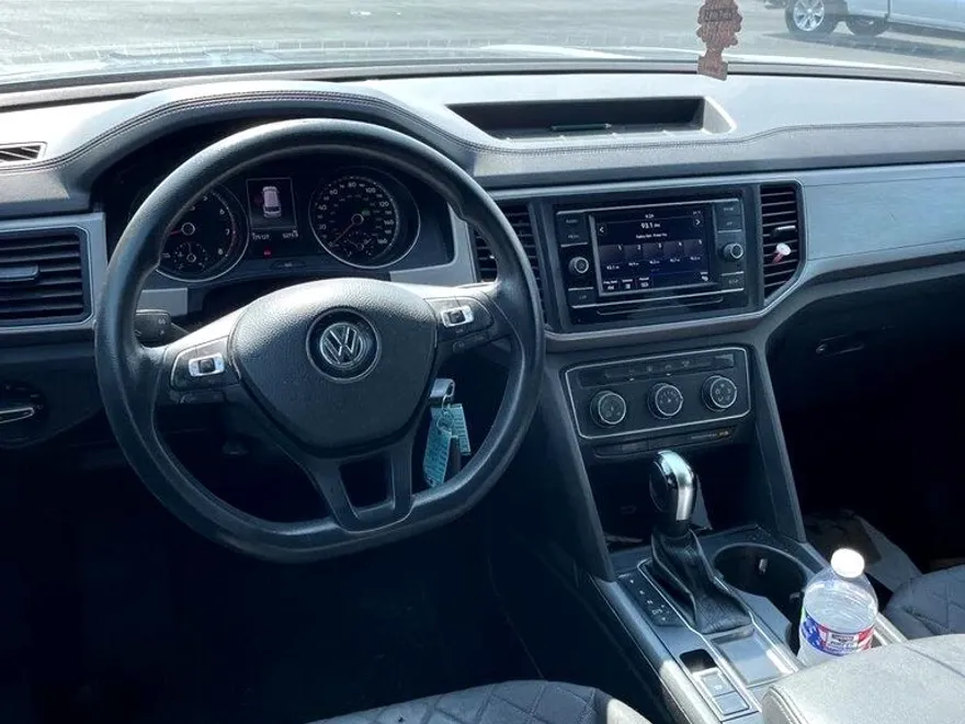 2019 Volkswagen Atlas S photo 1