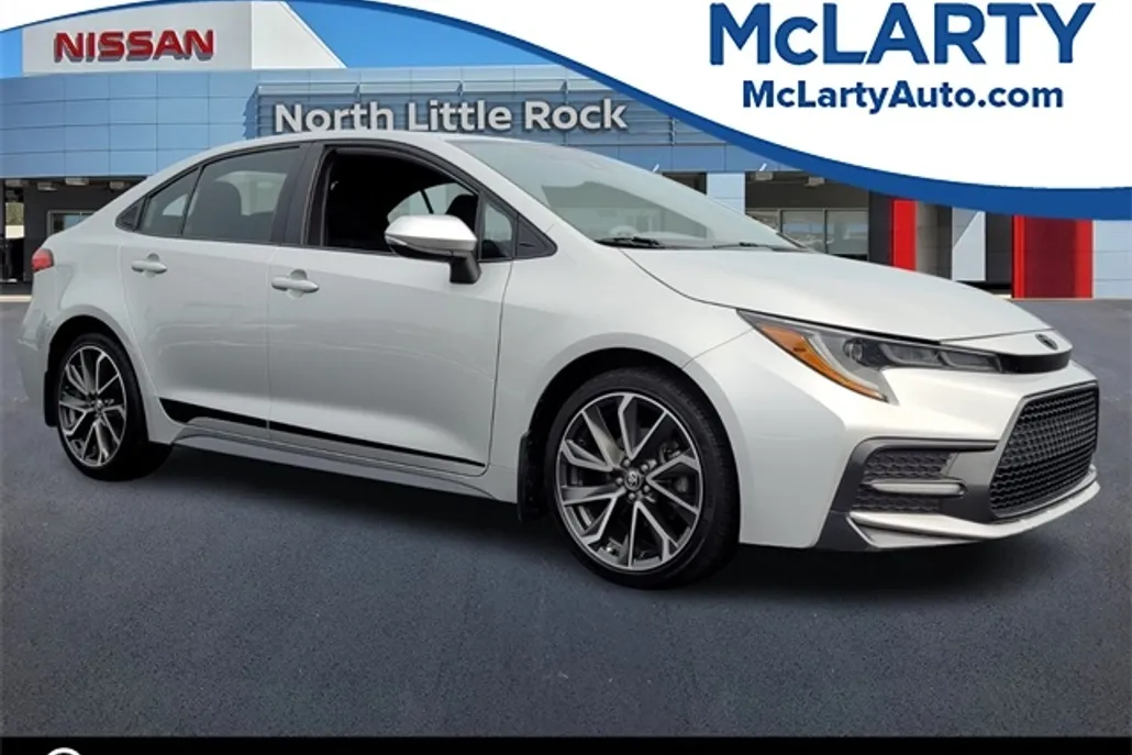 2022 Toyota Corolla SE photo 1