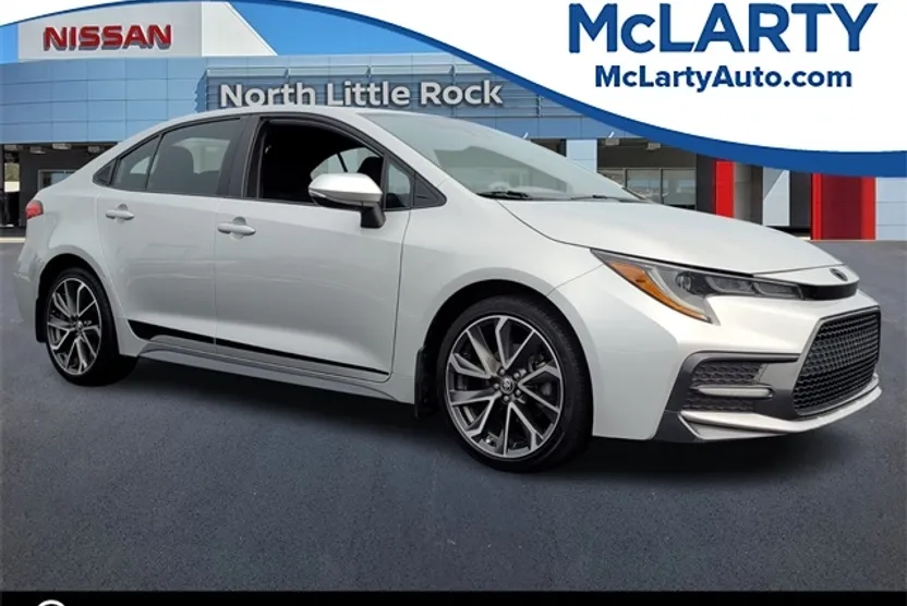 2022 Toyota Corolla SE photo 1