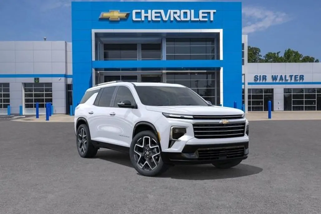 2026 Chevrolet Traverse High Country photo 1