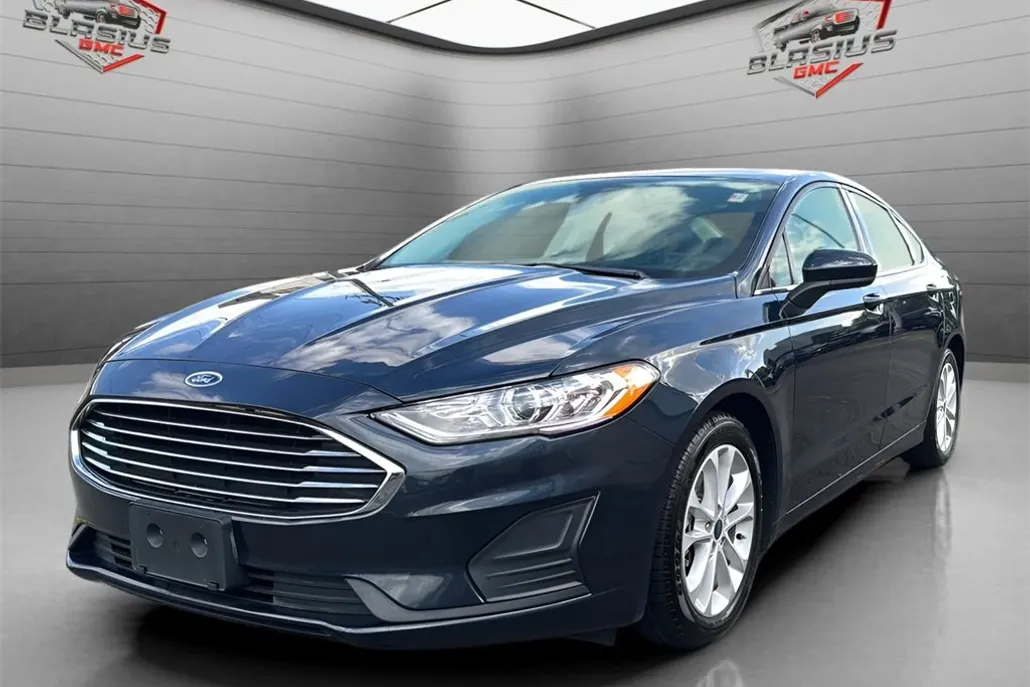 2020 Ford Fusion Hybrid SE photo 1