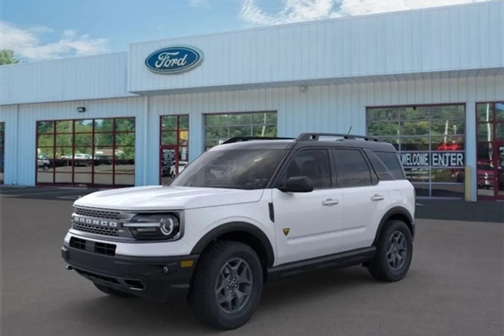 2024 Ford Bronco Sport Badlands photo 1