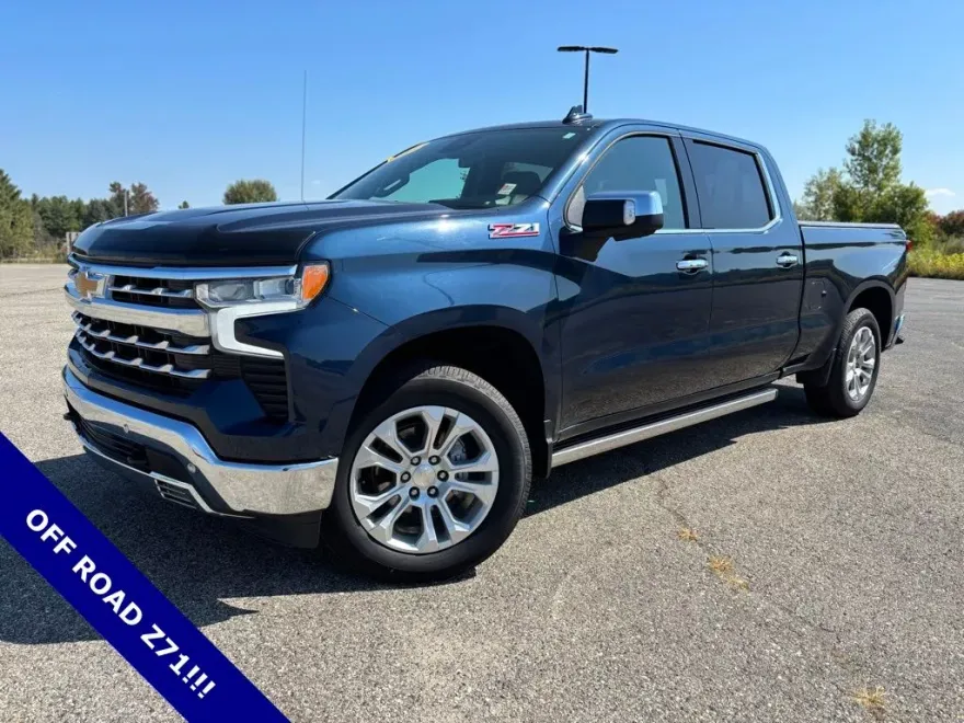 2022 Chevrolet Silverado 1500 LTZ photo 1