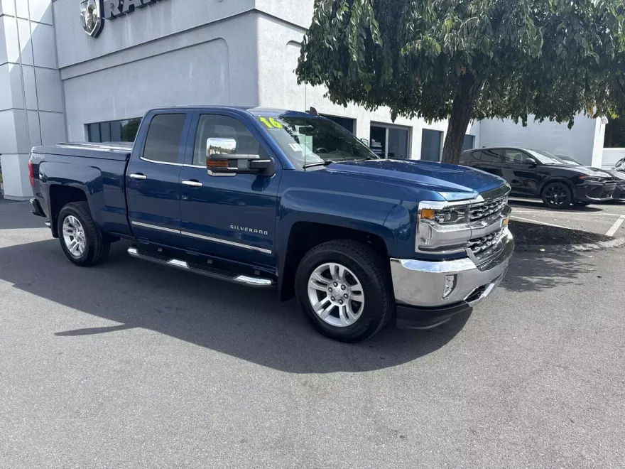 2016 Chevrolet Silverado 1500 LTZ photo 1