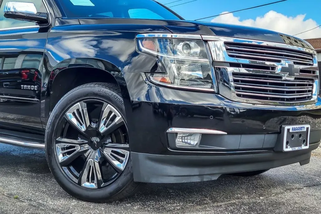 2020 Chevrolet Tahoe Premier photo 1