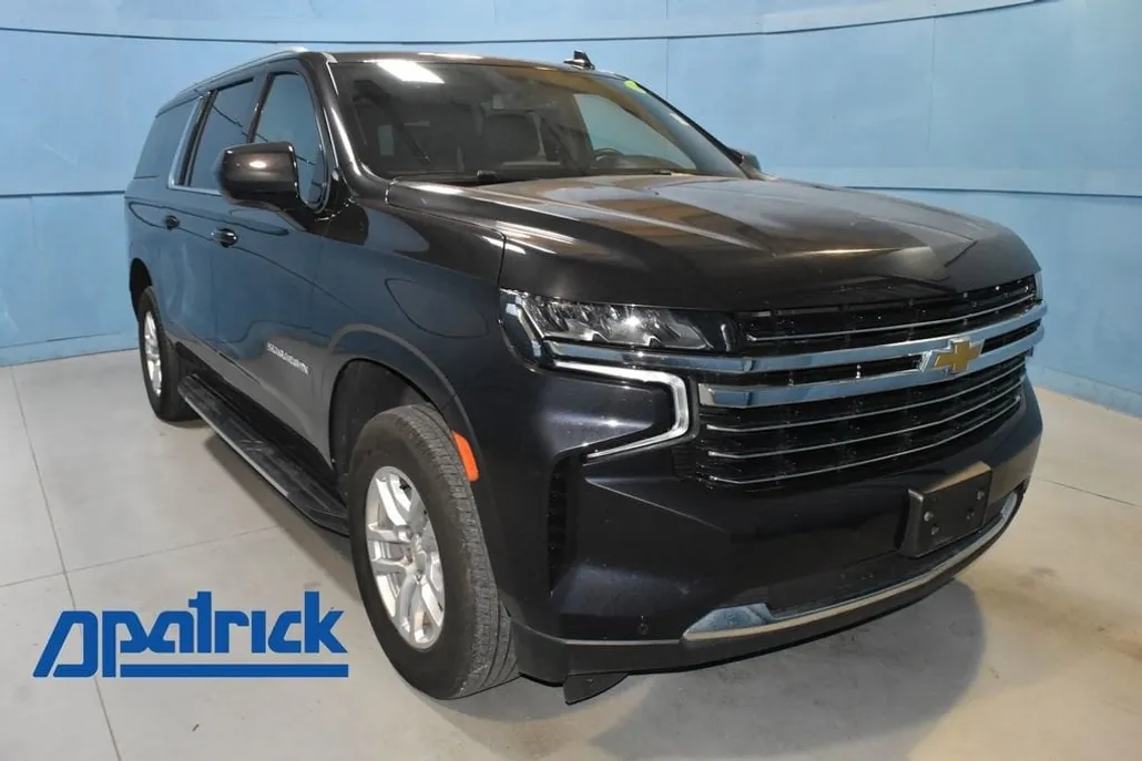2024 Chevrolet Suburban LT photo 1