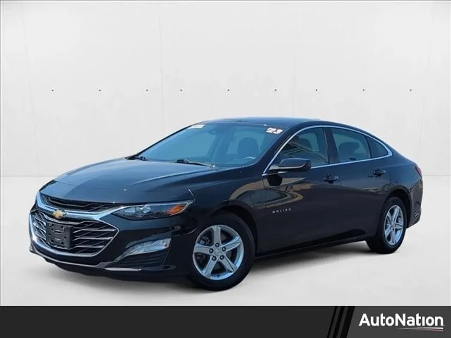 2023 Chevrolet Malibu 1LT photo 1