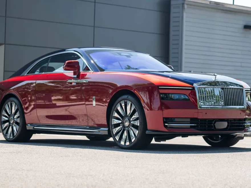 2025 Rolls Royce Spectre photo 1